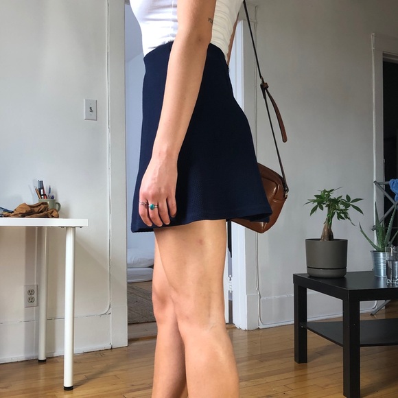 Navy skirt - Picture 4 of 6